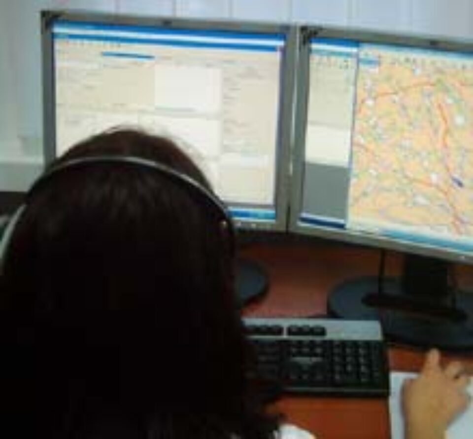 Reclamații false cu polițiști beți, la „112” Reclamații false cu polițiști beți, la „112”