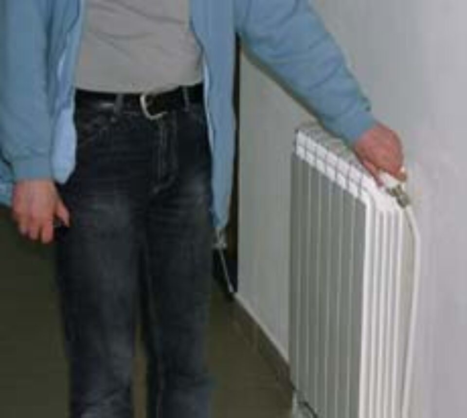 Sucevenii ies din iarnă cu o datorie de 135,5 miliarde de lei la termoficare Sucevenii ies din iarnă cu o datorie de 135,5 miliarde de lei la termoficare