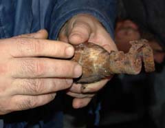 19 grenade găsite în podul Liceului Agricol Rădăuți