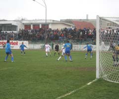 S-au lămurit și cu Costaș