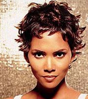 Halle Berry și chinul de a fi negresă