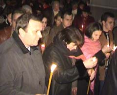 Ministrul Flutur a luat lumină la biserica din Valea Putnei