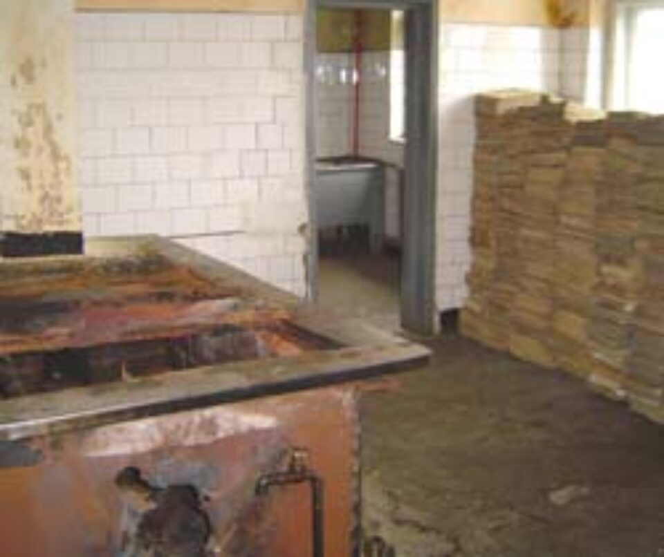 Arhivele PCR Suceava, uitate într-un depozit de lângă Aeroport