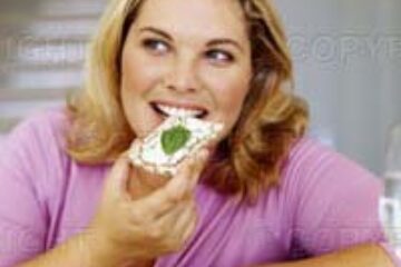 Patru motive pentru care mănânci prea mult