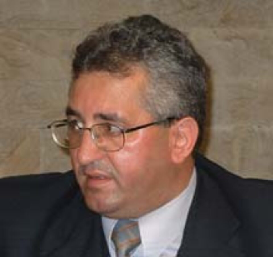 Repararea străzilor, principala problemă a municipalității sucevene Repararea străzilor, principala problemă a municipalității sucevene