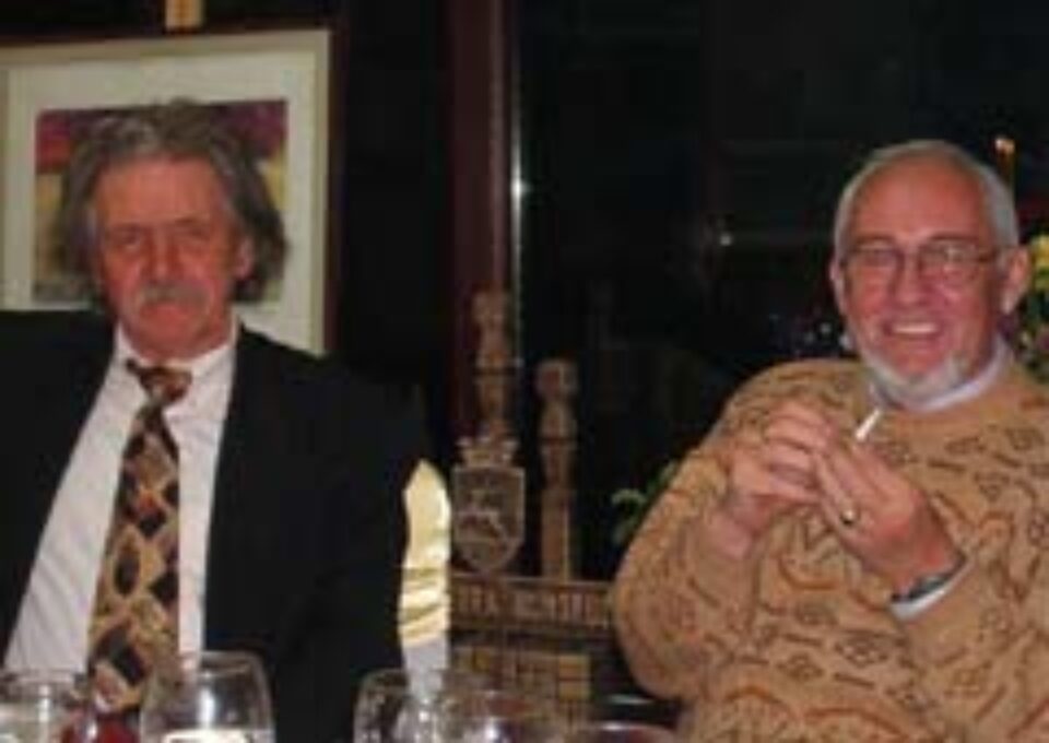 „Profesorul de frumuseţe cu aer de boem parizian” alături de Valentin Ciucă