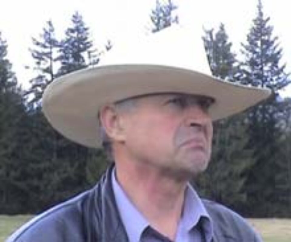 Mihai Pașcovici are interdicție de a părăsi orașul Gura Humorului Mihai Pașcovici are interdicție de a părăsi orașul Gura Humorului