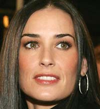 Demi Moore va lansa o colecție de produse de frumusețe