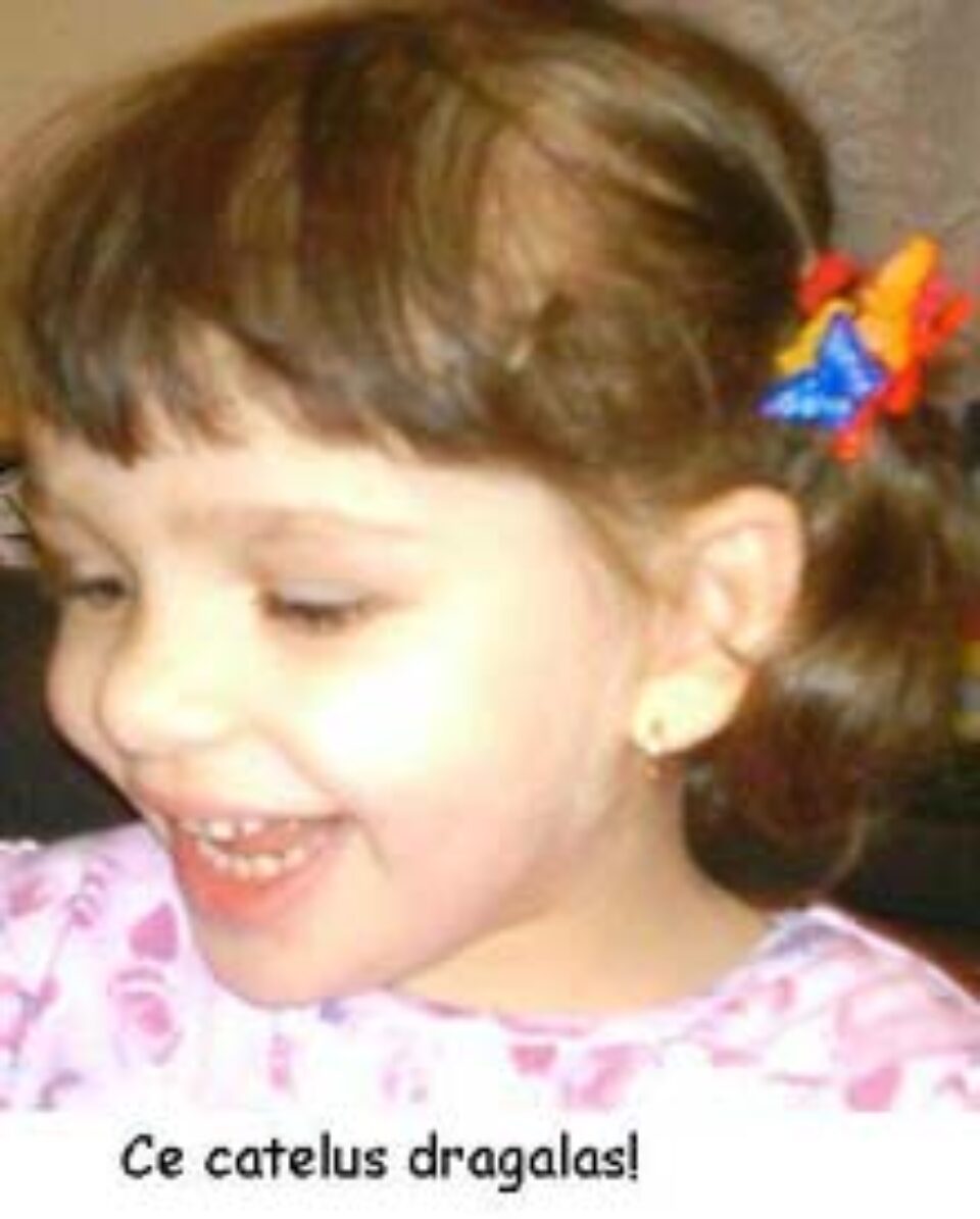 Maria Ghinea are trei ani si cinci luni