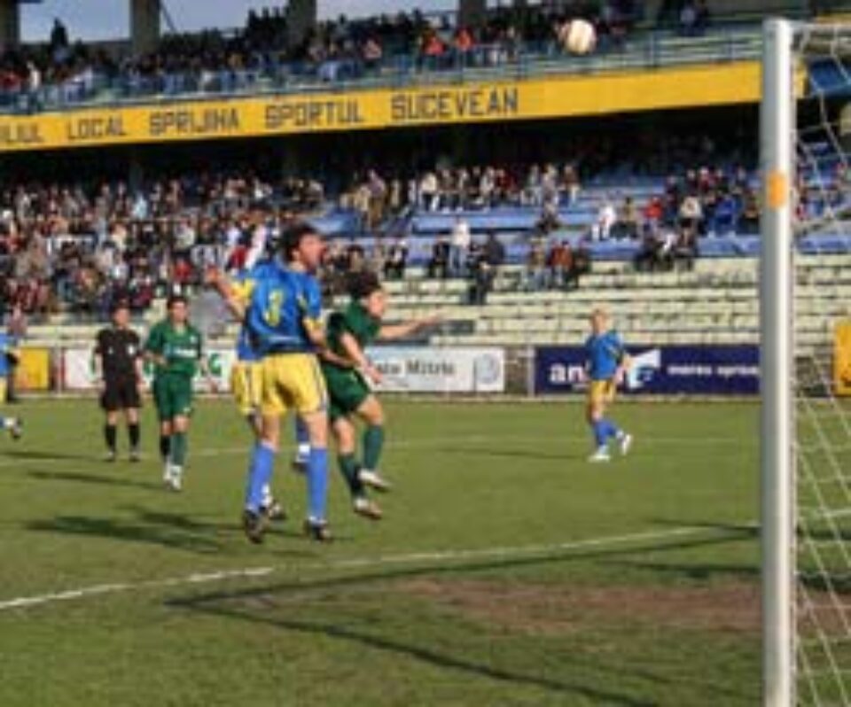 Victorie mare în fața unei candidate la promovare Victorie mare în fața unei candidate la promovare