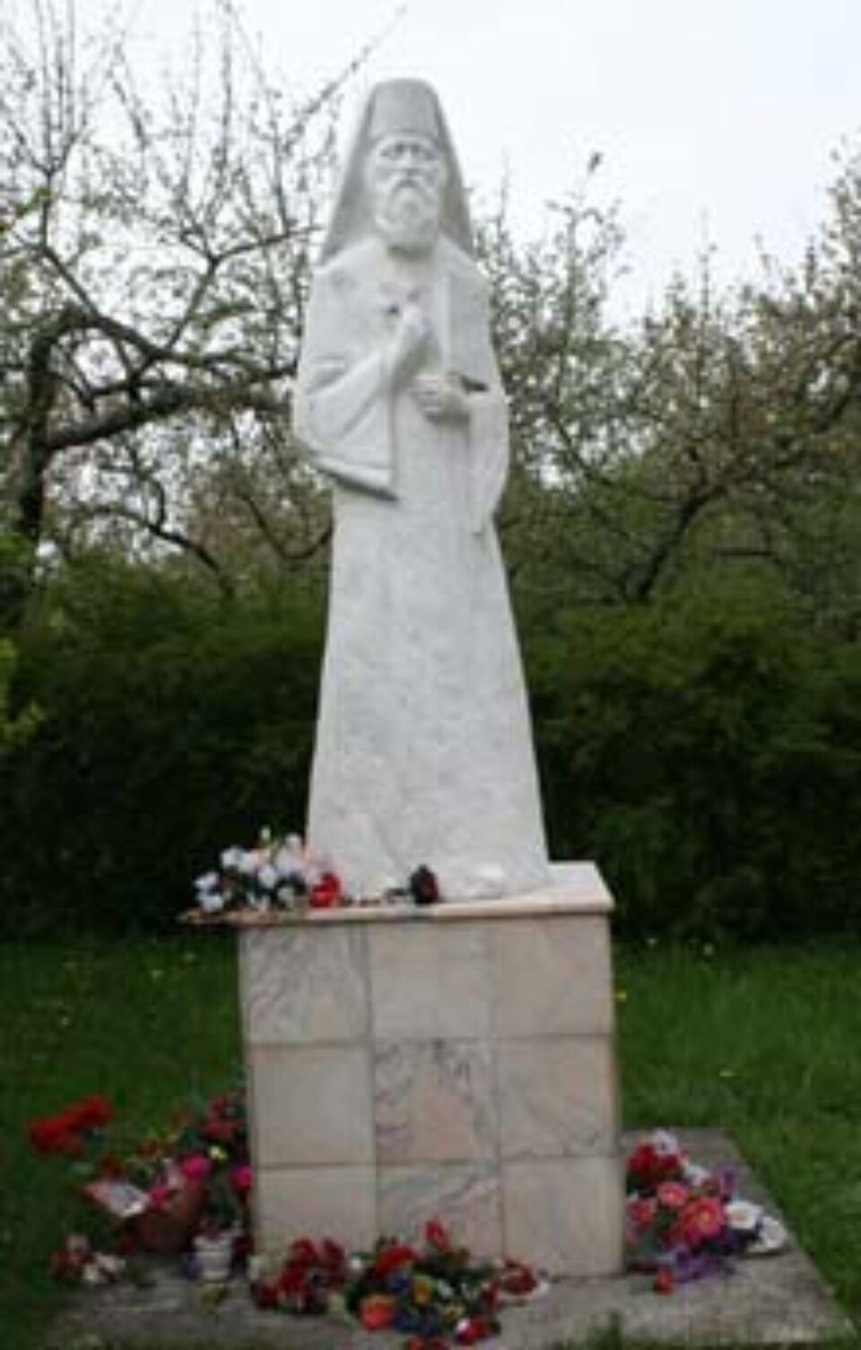 Părintele Ilarion Argatu, o viață de sfânt Părintele Ilarion Argatu, o viață de sfânt