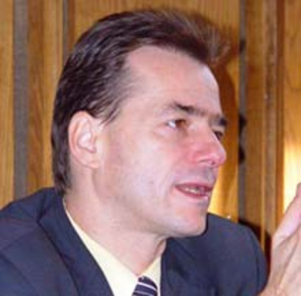 Orban: Îl voi invita pe Stolojan la PNL București să-și explice declarațiile Orban: Îl voi invita pe Stolojan la PNL București să-și explice declarațiile