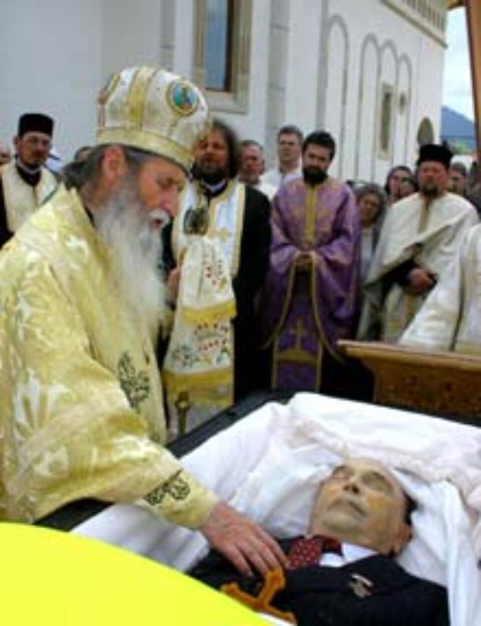 Inginerul diplomat Șandru Alboi a fost înmormântat sâmbătă Inginerul diplomat Șandru Alboi a fost înmormântat sâmbătă