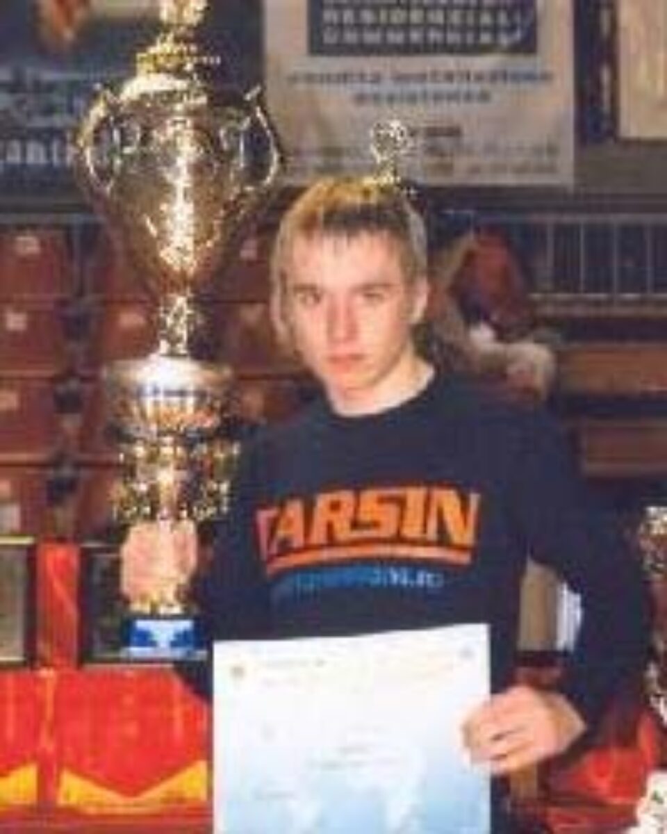 Rădăuțeanul Matei Tătar – campion mondial la kung fu wushu Rădăuțeanul Matei Tătar – campion mondial la kung fu wushu