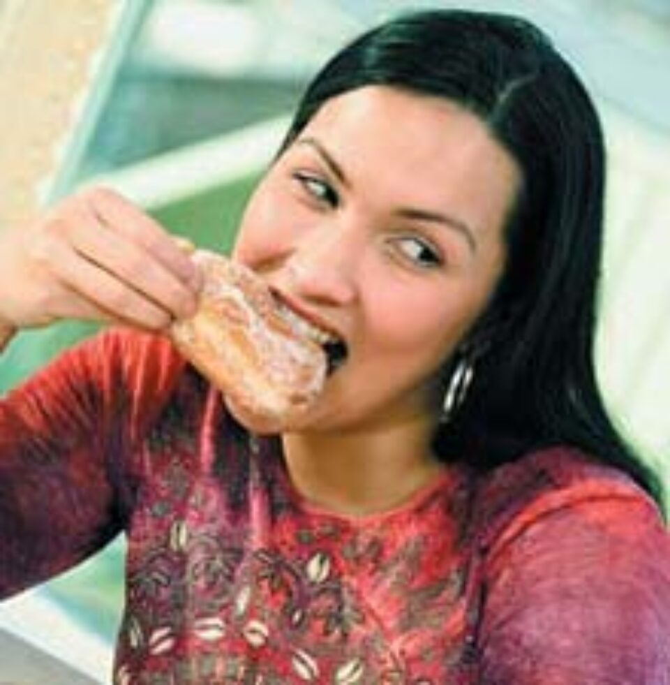 S-a descoperit motivul pentru care unii oameni nu se pot abține să mănânce