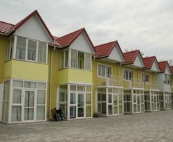 Garaje transformate în vile