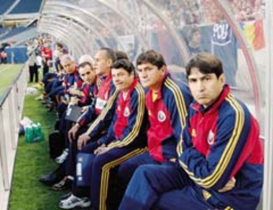 Ce ne-a adus turneul american: o sfadă între Pițurcă și Mutu Ce ne-a adus turneul american: o sfadă între Pițurcă și Mutu