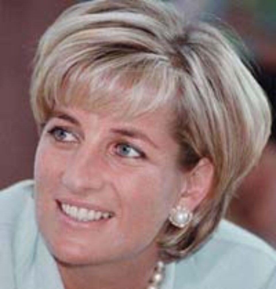 Informații noi în legătură cu accidentul prințesei Diana Informații noi în legătură cu accidentul prințesei Diana