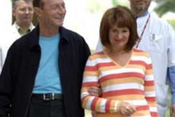 Băsescu nu are voie să ridice greutăți, să conducă și să facă mișcări bruște