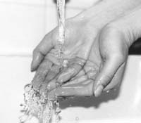 O treime dintre suceveni vor rămâne fără apă caldă