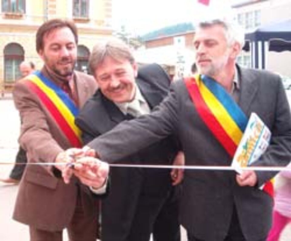 „Nu repetăm greșelile trecutului, facem altele!” „Nu repetăm greșelile trecutului, facem altele!”