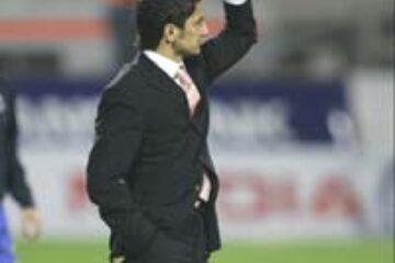 Răzvan Lucescu rămâne antrenor la echipă