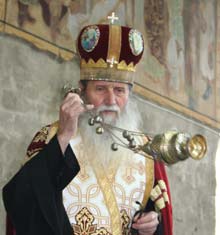 ÎPS Pimen: „În faţa şuvoiului de apă, a viiturii, nu te poţi împotrivi”