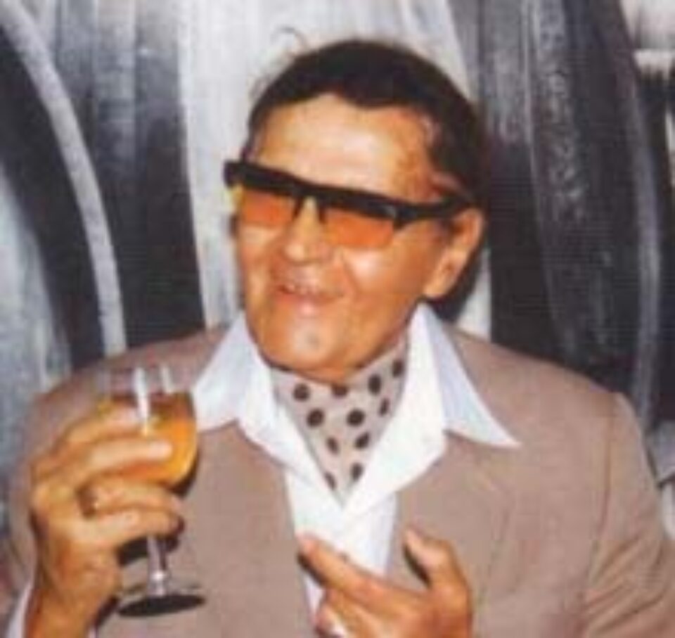 Gică Petrescu a murit Gică Petrescu a murit