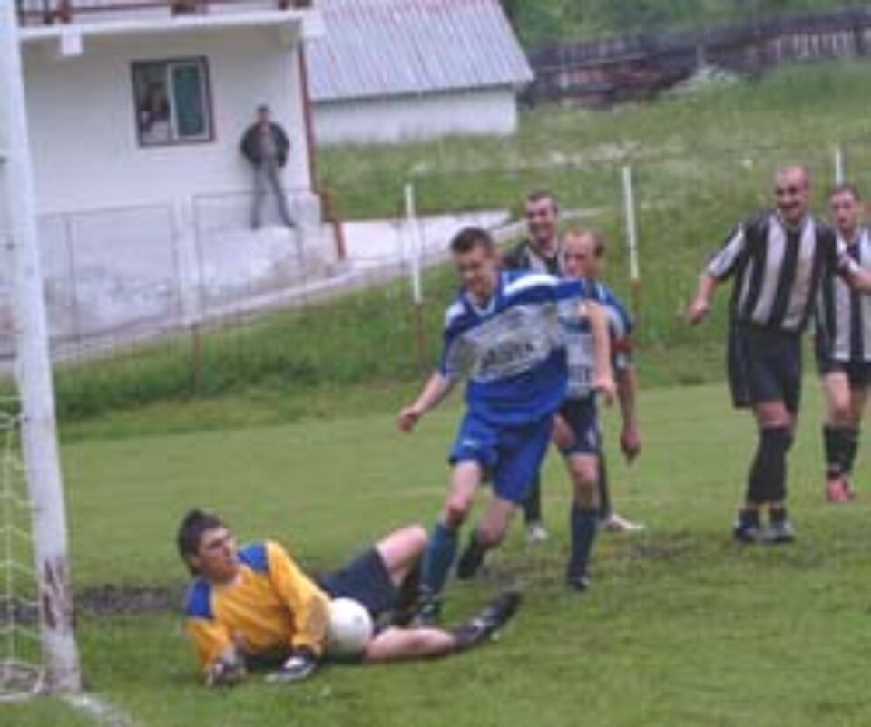 Juventus Fălticeni a promovat în Divizia C Juventus Fălticeni a promovat în Divizia C