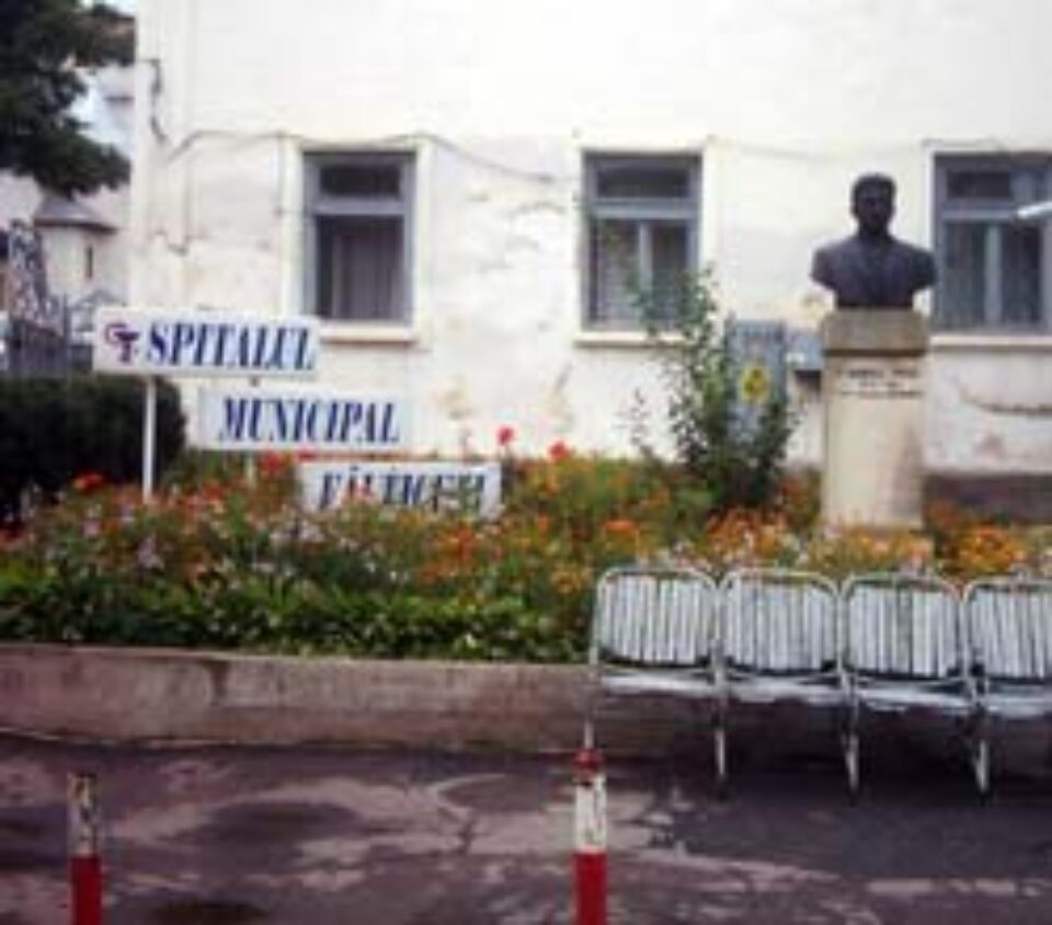 Directorii de spitale în incompatibilitate renunță la funcții Directorii de spitale în incompatibilitate renunță la funcții