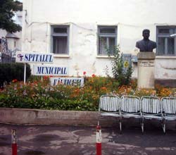 Directorii de spitale în incompatibilitate renunță la funcții