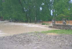 Dig de peste 3 milioane de euro, distrus de ploi