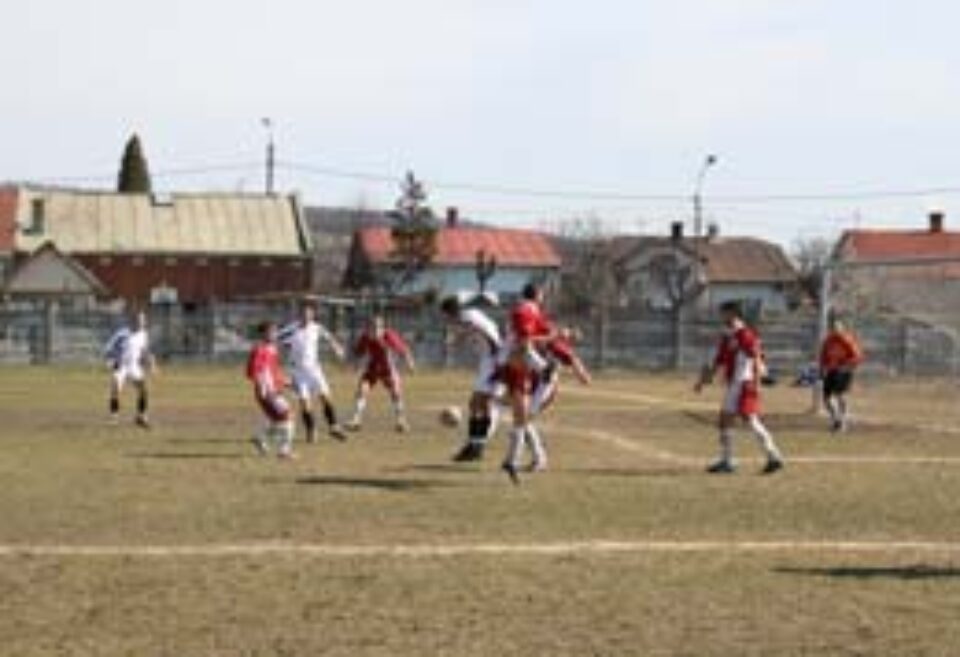 Ceață groasă la Viitorul Liteni și Juventus Fălticeni Ceață groasă la Viitorul Liteni și Juventus Fălticeni