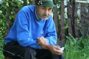 De frica Poliției, a ascuns cadavrul soției printre buruieni