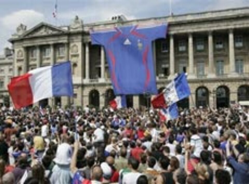 Reprezentativa Franței și-a salutat suporterii în piața Concorde