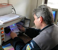 Și sucevenii își încearcă norocul la graniță cu documente false