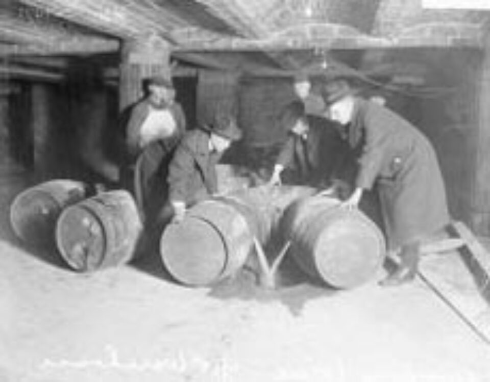 Din presa de altadata Din presa de altadata