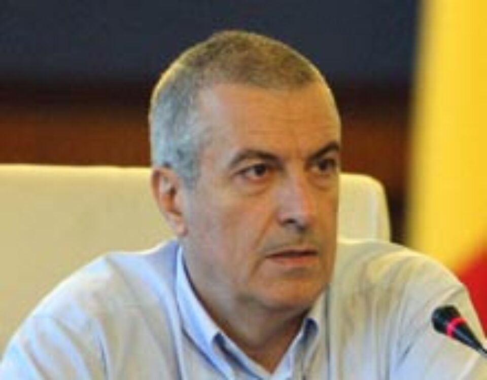 Tăriceanu cere soluții pentru remedierea problemelor din educație Tăriceanu cere soluții pentru remedierea problemelor din educație