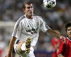 FIFA a avut milă de Zidane