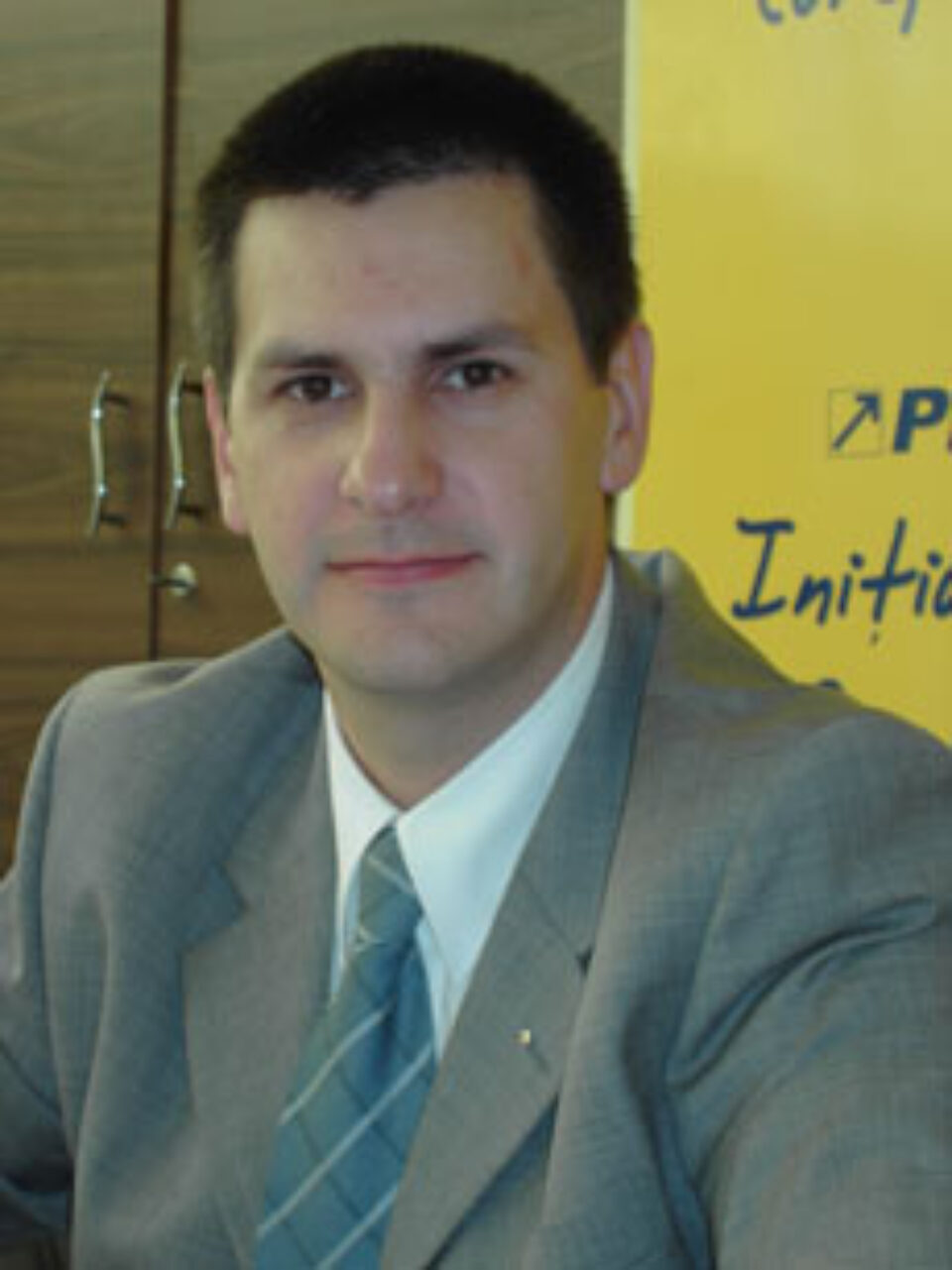 PNL Suceava strânge semnături pentru retragerea trupelor române din Irak