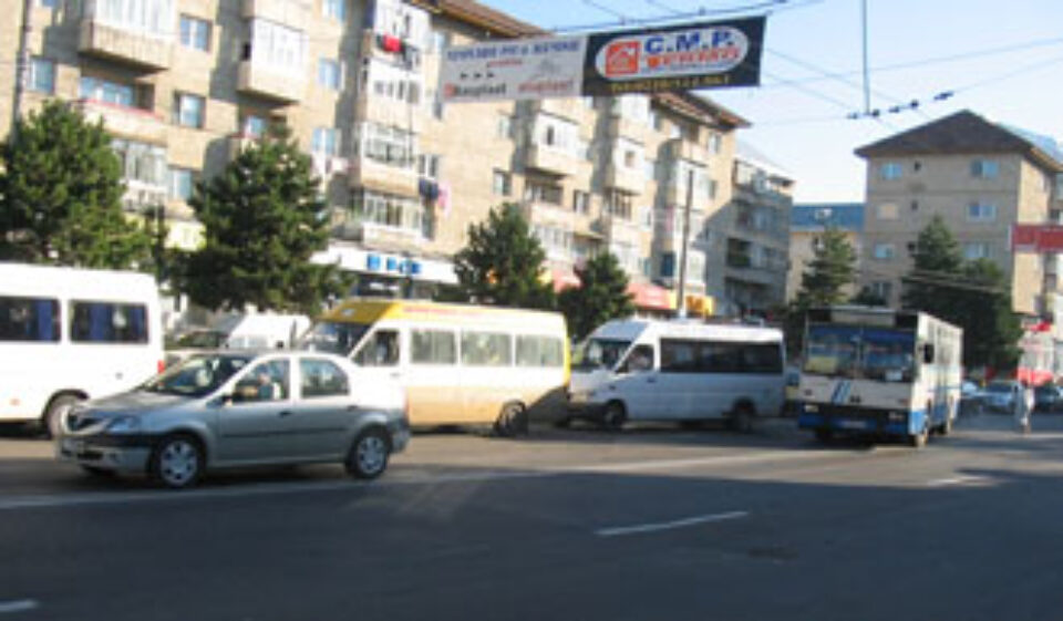 Maxi-taximetriștii suceveni revin la vechile năravuri