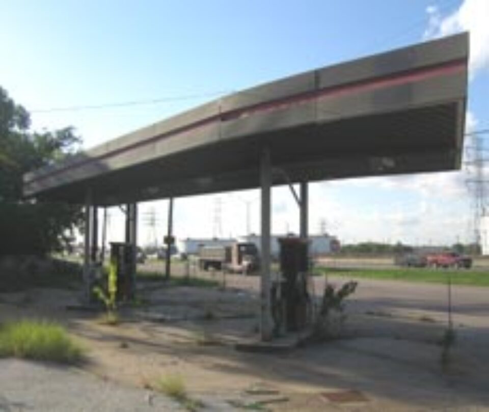 Prețul benzinei din SUA, la cel mai ridicat nivel din ultimii 25 de ani