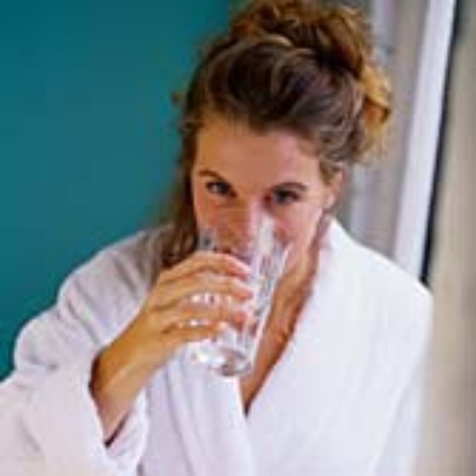 CURA CU APĂ FIARTĂ CURA CU APĂ FIARTĂ