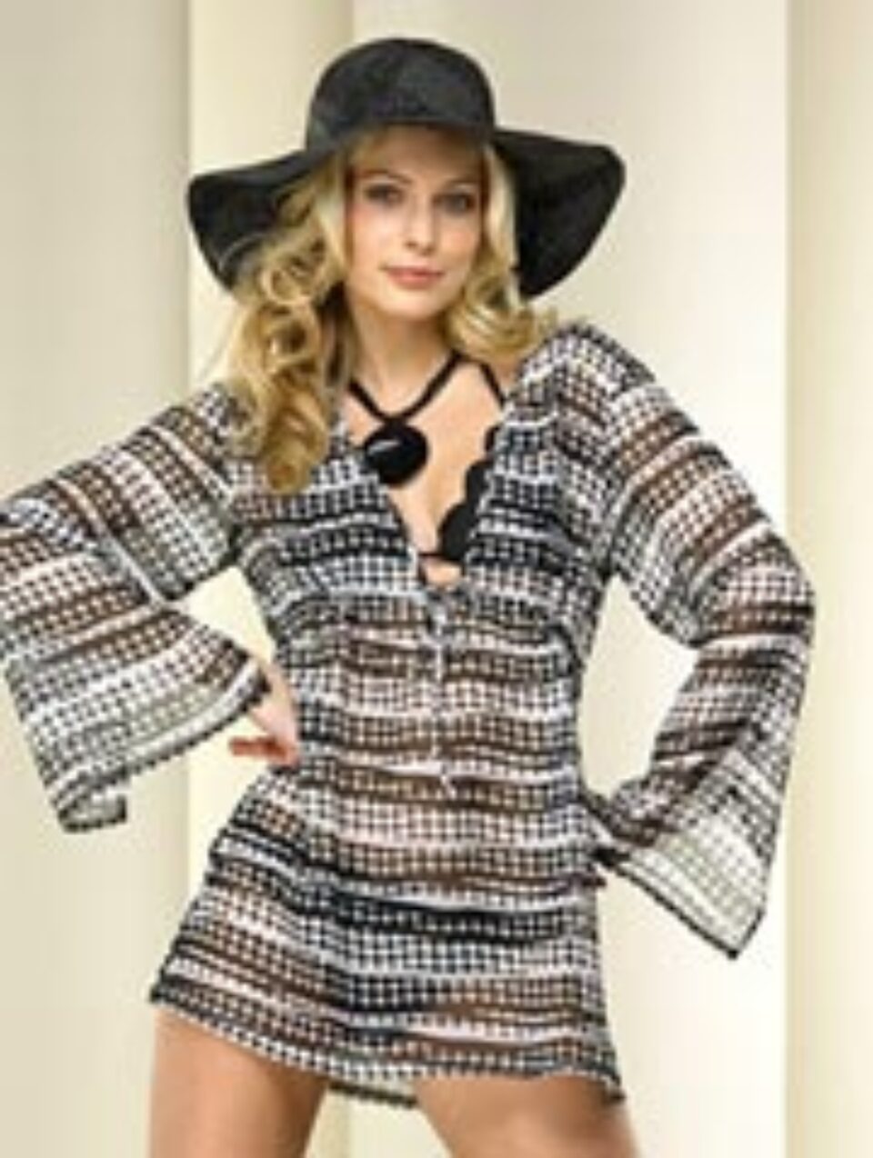 Hainele de plajă cuceresc lumea urbană