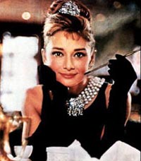 O rochie purtată de Audrey Hepburn, scoasă la licitație