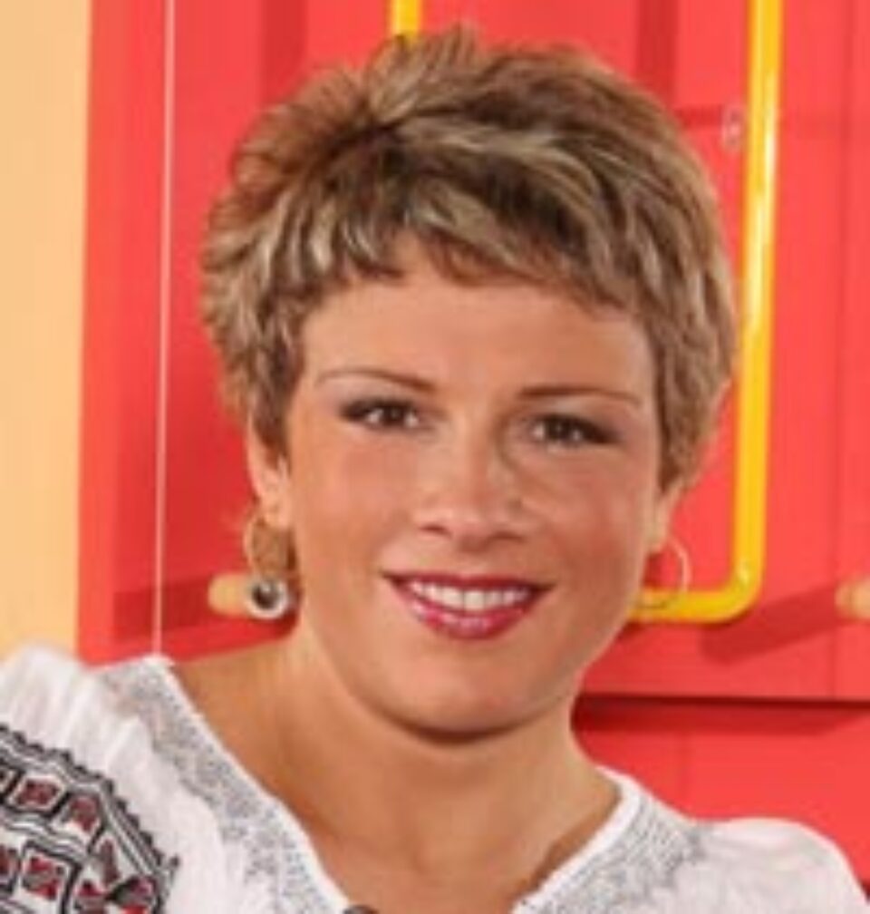 Teo i se confesează lui Dodo Teo i se confesează lui Dodo