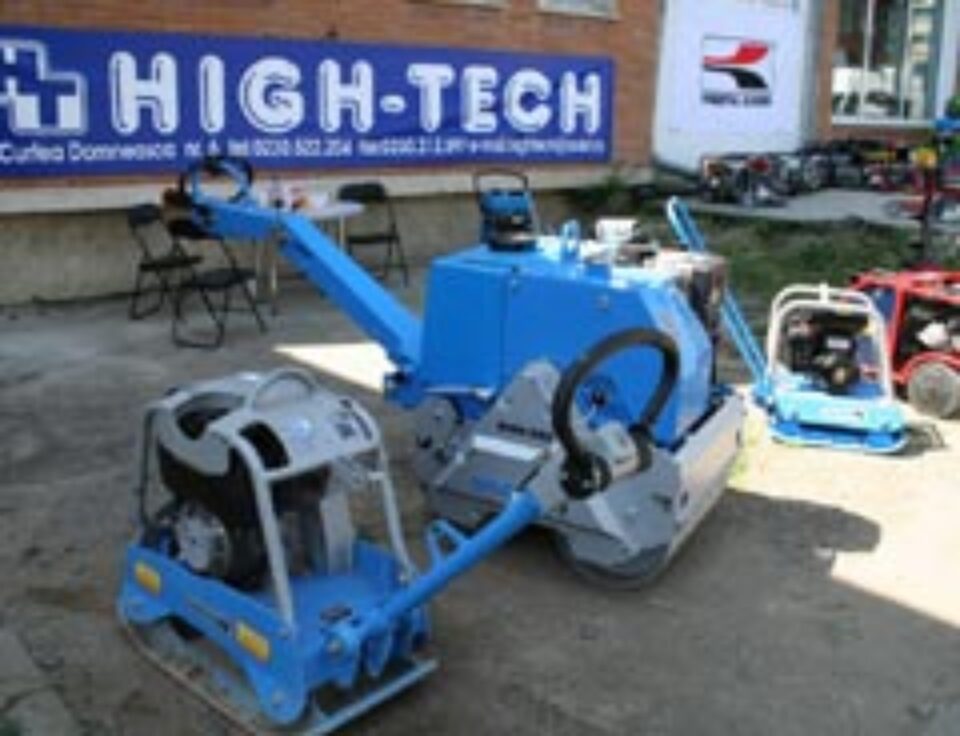 Expoziție de utilaje și echipamente Weber, la magazinul High Tech Expoziție de utilaje și echipamente Weber, la magazinul High Tech