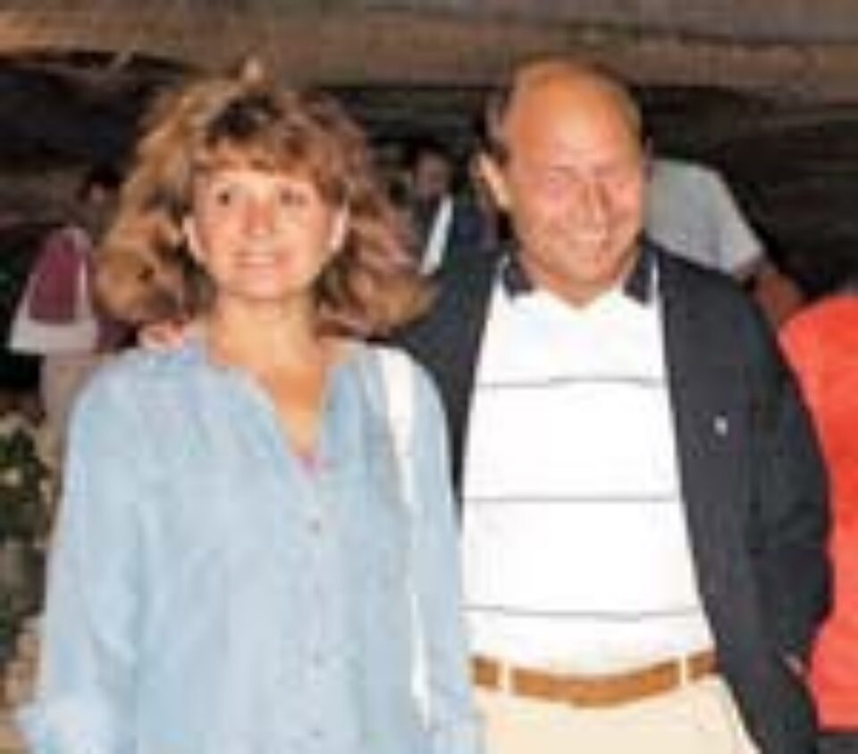 Traian Băsescu și-a început concediul pe litoral Traian Băsescu și-a început concediul pe litoral