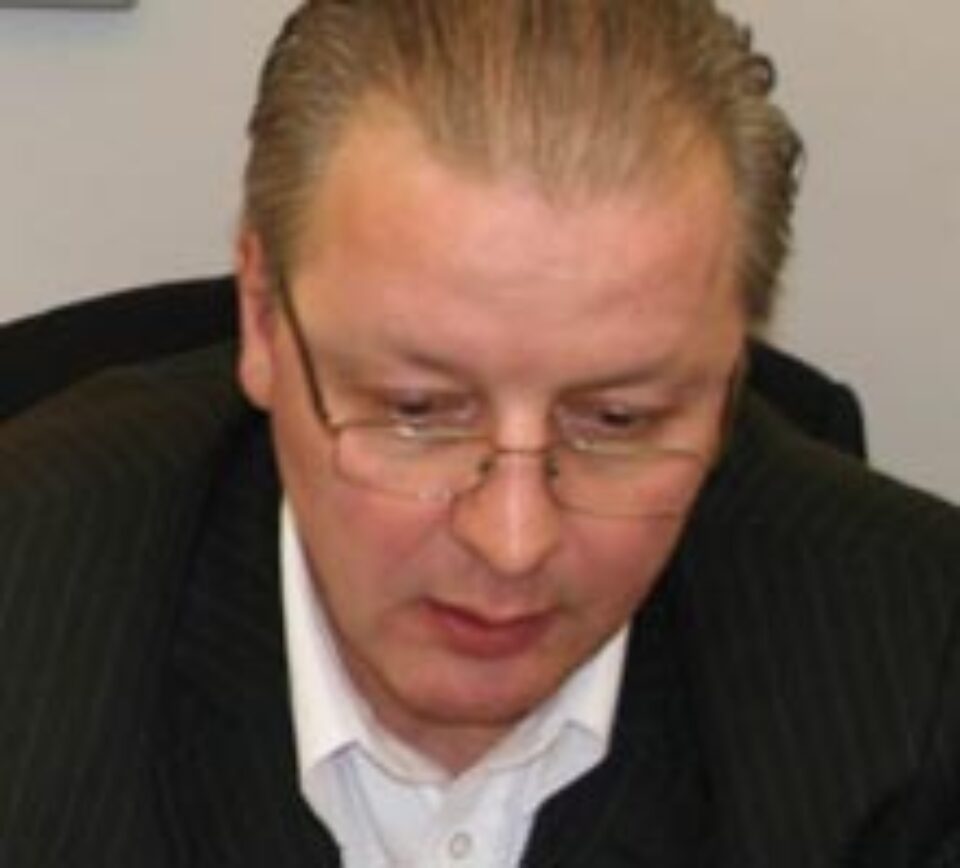 Supliment financiar pentru pietruirea unor drumuri din județ Supliment financiar pentru pietruirea unor drumuri din județ