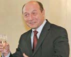 Dansuri exotice pentru Traian Băsescu, la Olimp